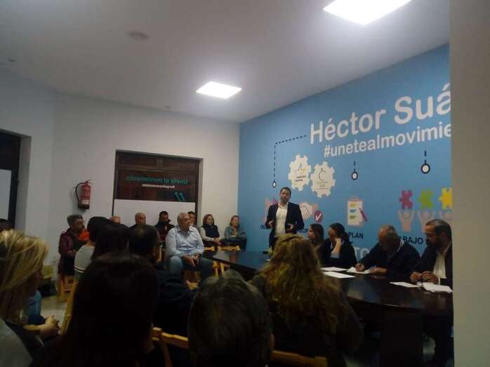 Momento de la reunión de esta noche de CC (Foto TA)